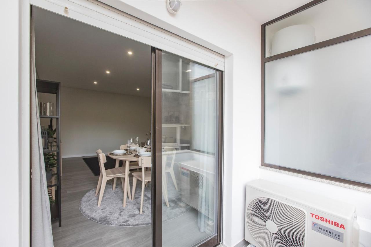 2Br Flat W/ Ac & Great Views By Lovelystay Βίλα Νόβα ντε Γκάια Εξωτερικό φωτογραφία