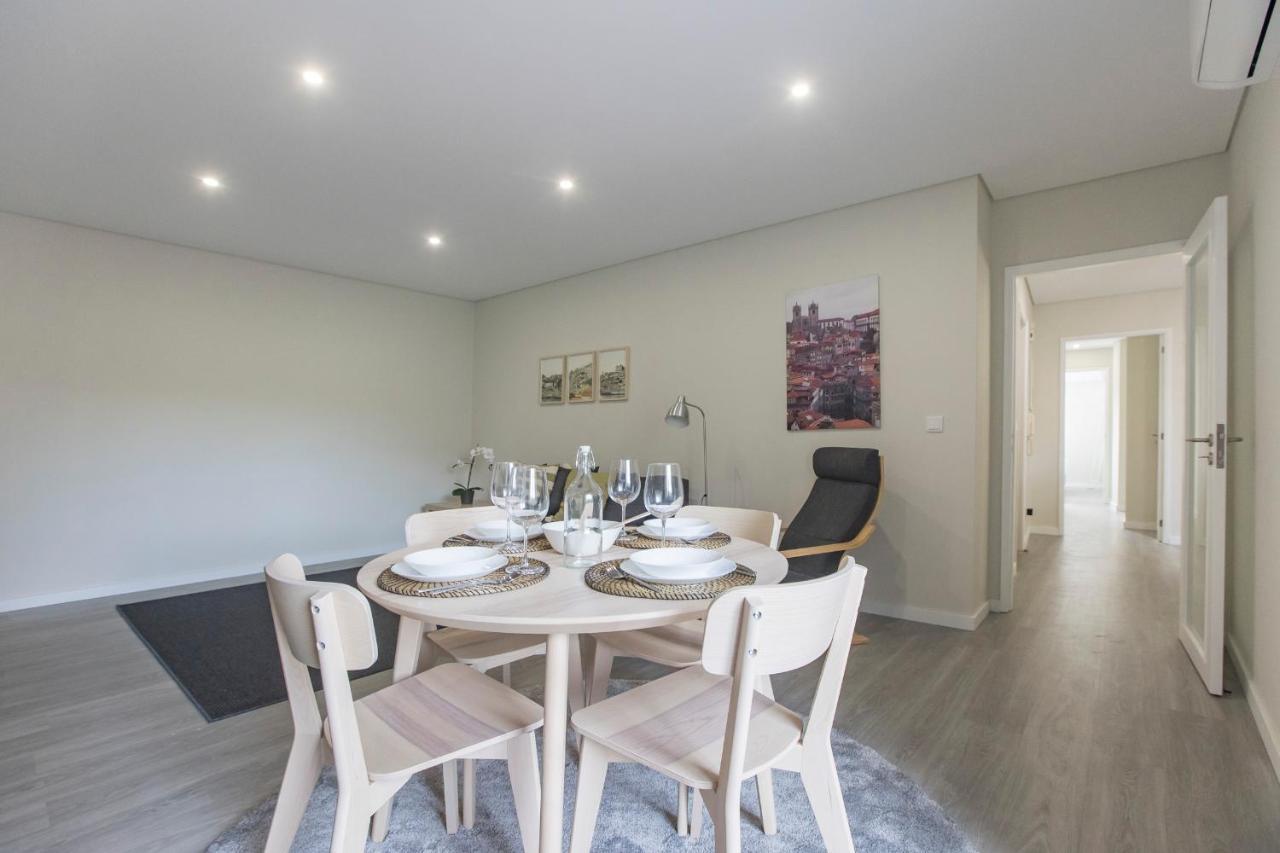 2Br Flat W/ Ac & Great Views By Lovelystay Βίλα Νόβα ντε Γκάια Εξωτερικό φωτογραφία